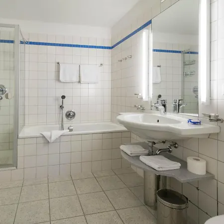 Appartement Kaiservillen - Mit 1 Schlafzimmer Und Balkon D221