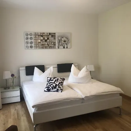 Kaiservillen - Mit 1 Schlafzimmer Und Balkon D221 Appartement