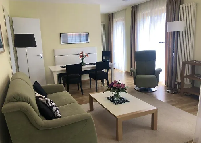 아파트 Kaiservillen - Mit 1 Schlafzimmer Und Balkon D221 *